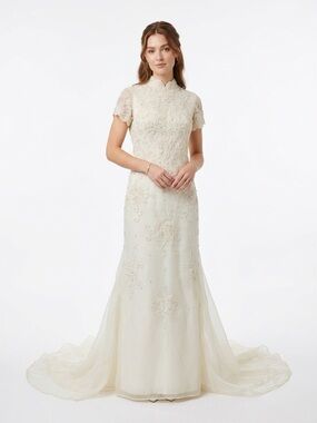 Priscilla of Boston Wedding Dress Watteau Train Pearl Lace Ivory XS